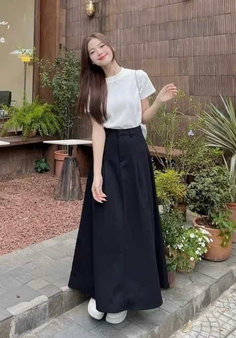 SET ÁO CỘC TRẮNG THÊU NGỰA MI MIX CV MIDI THAN