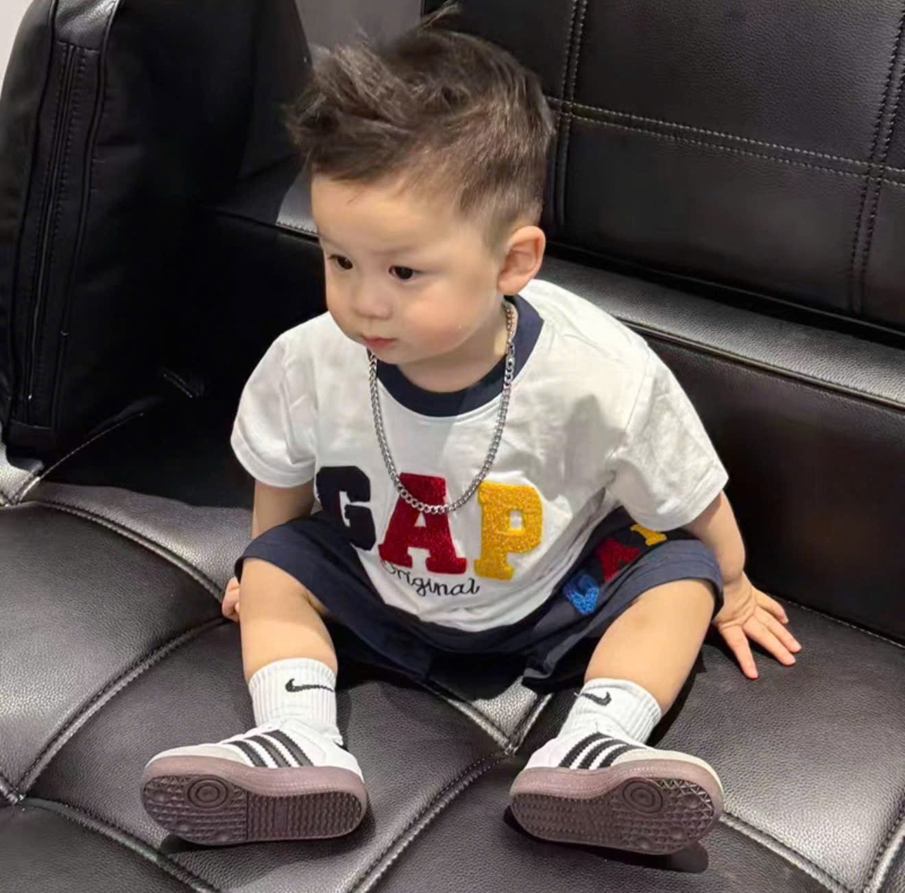 SET 2 BỘ ĐÙI GAP CHỮ NỔI SẮC MÀU