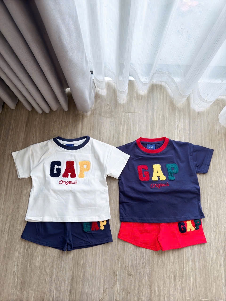 SET 2 BỘ ĐÙI GAP CHỮ NỔI SẮC MÀU