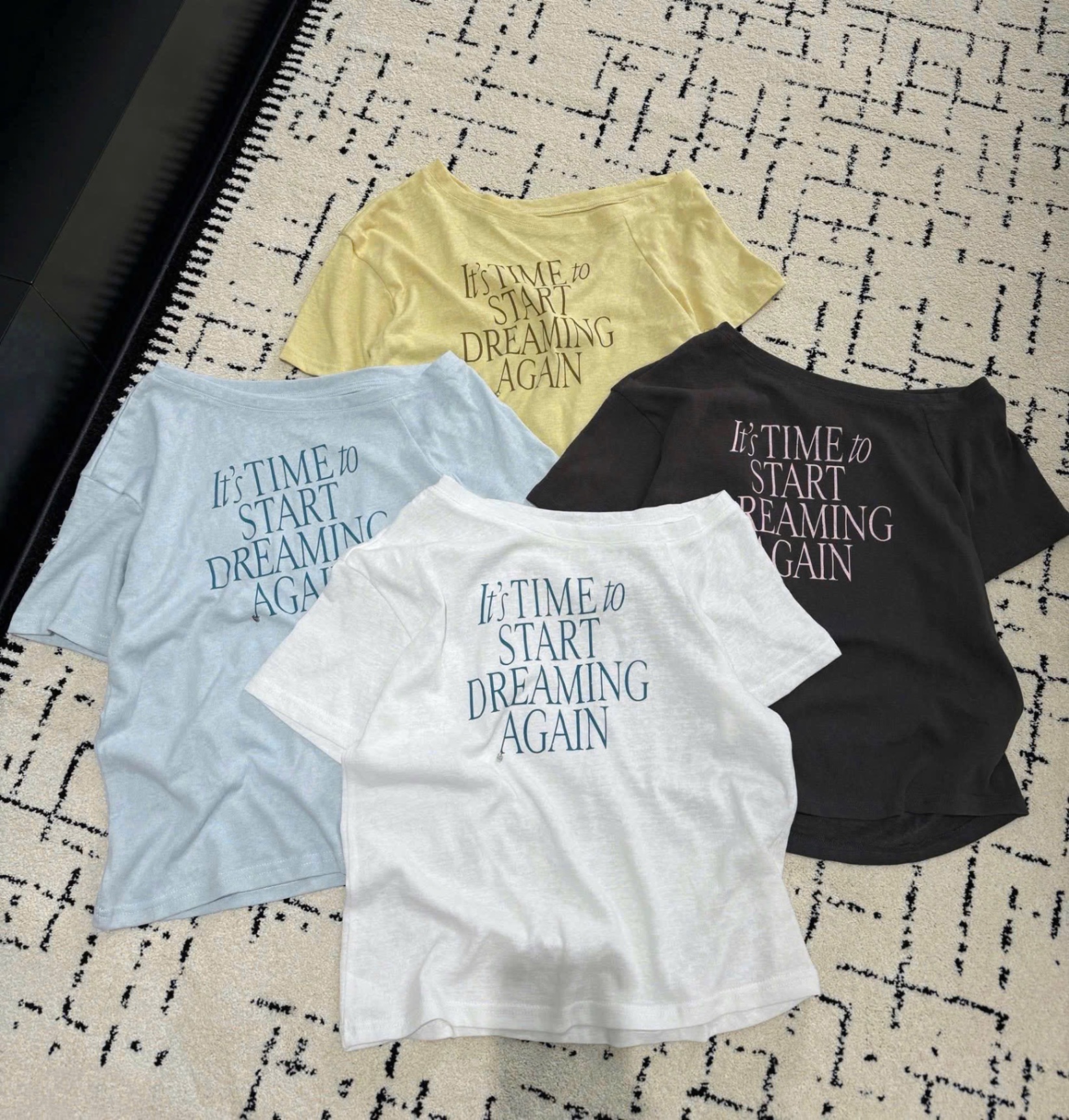 ÁO PULL CỘC TRỄ VAI IT TIME