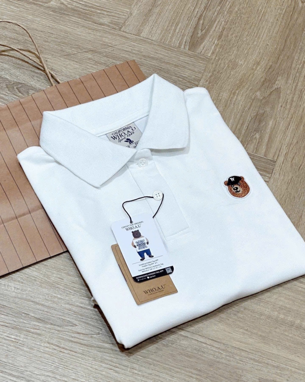 Hàng nhà máy - ÁO POLO CỘC GẤU WHOU MÀU TRẮNG XUẤT XỊN