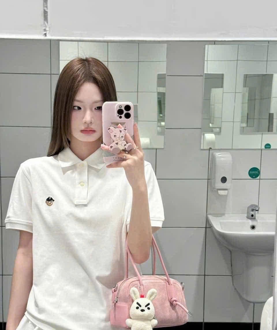 Hàng nhà máy - ÁO POLO CỘC GẤU WHOU MÀU TRẮNG XUẤT XỊN
