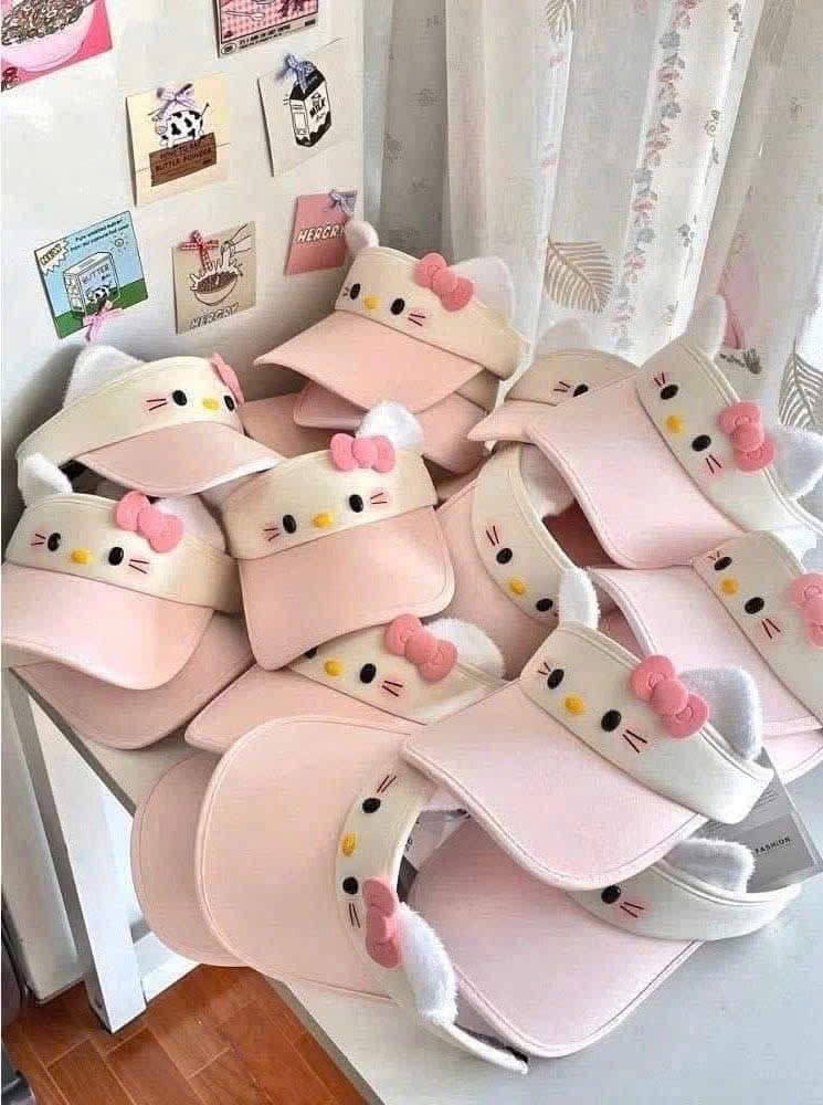 MU NỬA ĐẦU KITTY