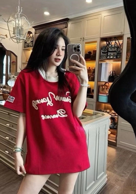 XẢ KHO ÁO PULL ĐỎ CỔ LEN THÊU CHỮ