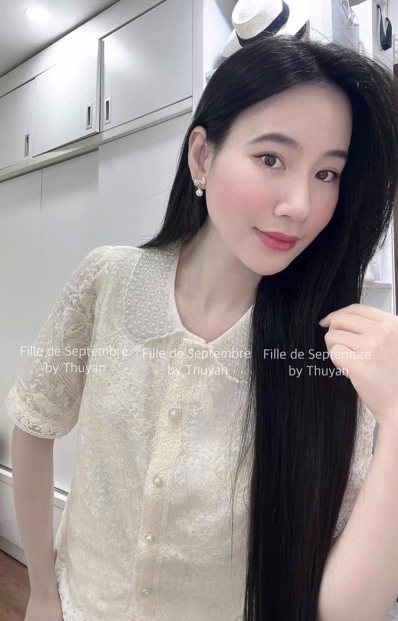 ÁO SƠ MI REN CỔ NGỌC QC