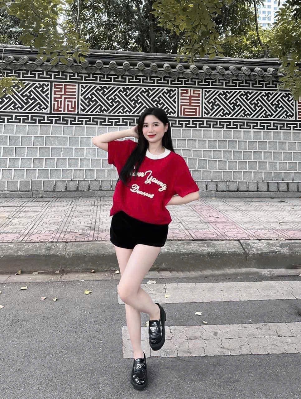 XẢ KHO ÁO PULL ĐỎ CỔ LEN THÊU CHỮ