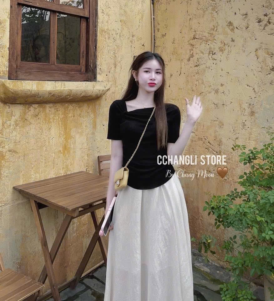SET ÁO ĐEN LỆCH VAI MIX CV TƠ BE