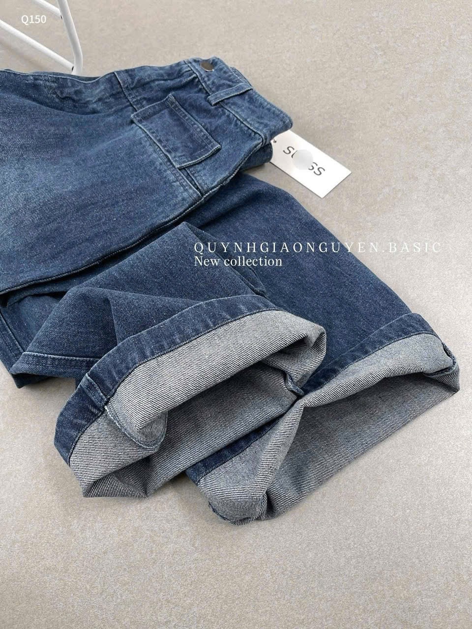 QUẦN JEAN SUÔNG XANH CAN TÚI TRƯỚC