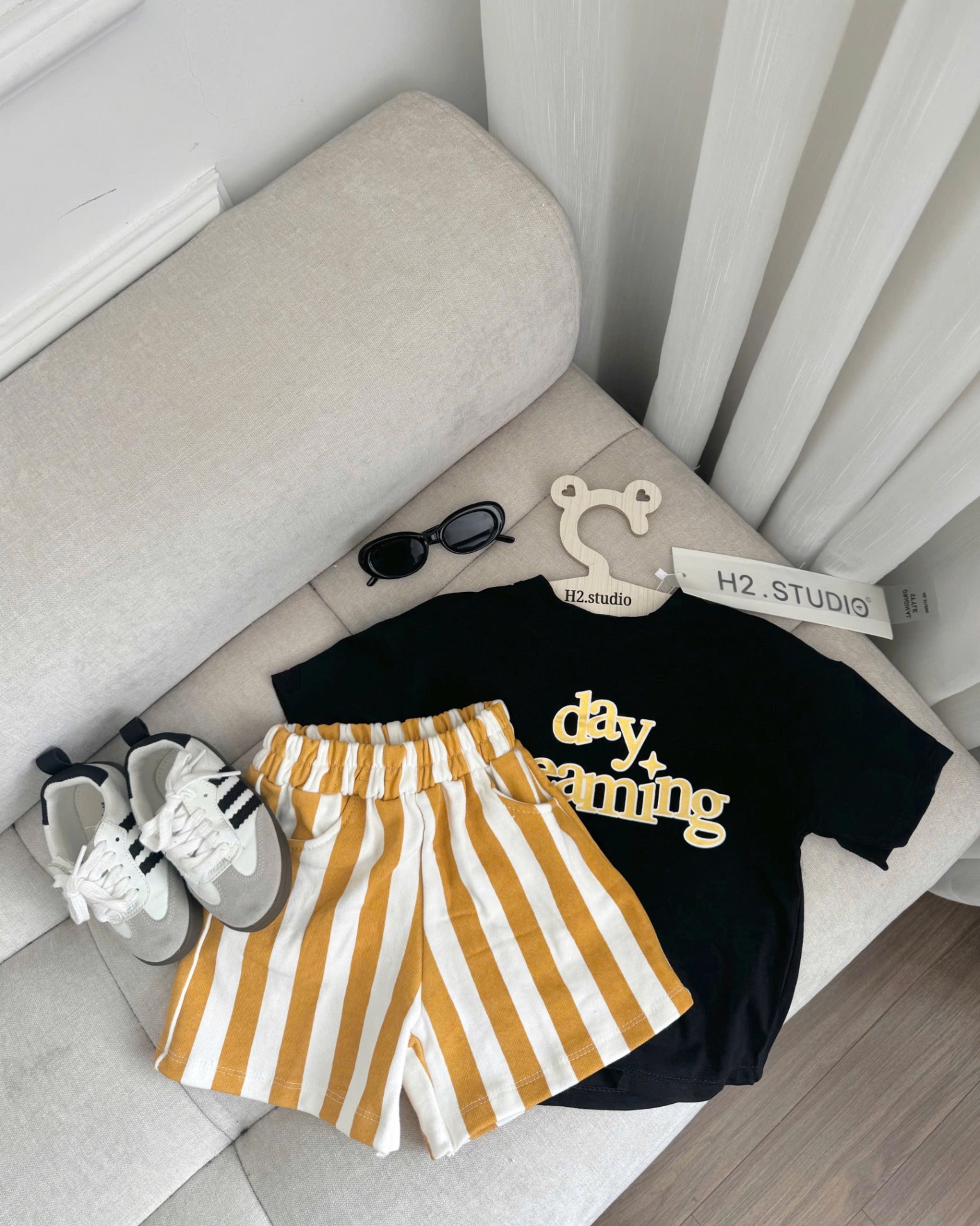 SET 2 BỘ ĐÙI HÌNH CÚN CHỮ DAY QUẦN KẺ
