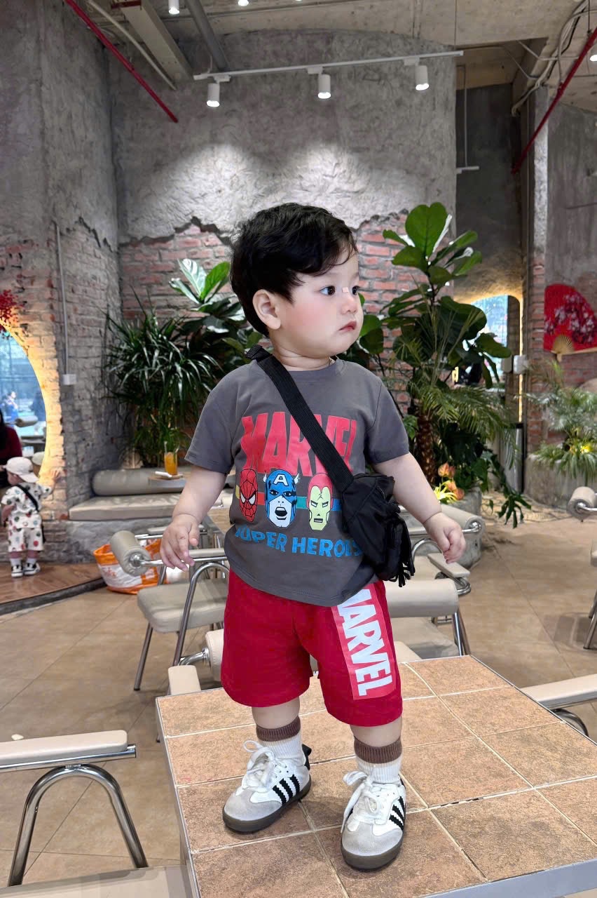XẢ KHO SET 2 BỘ SIÊU NHÂN BE GHI IN TRÀN