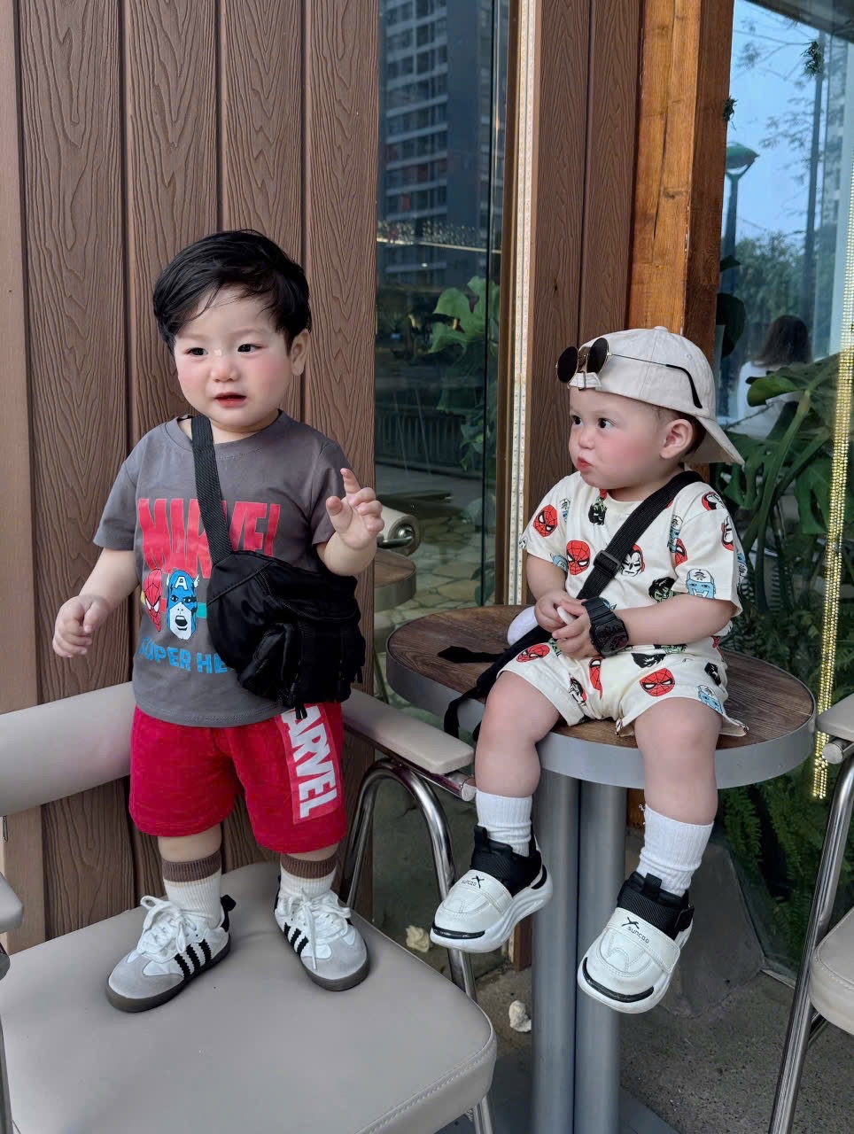 XẢ KHO SET 2 BỘ SIÊU NHÂN BE GHI IN TRÀN