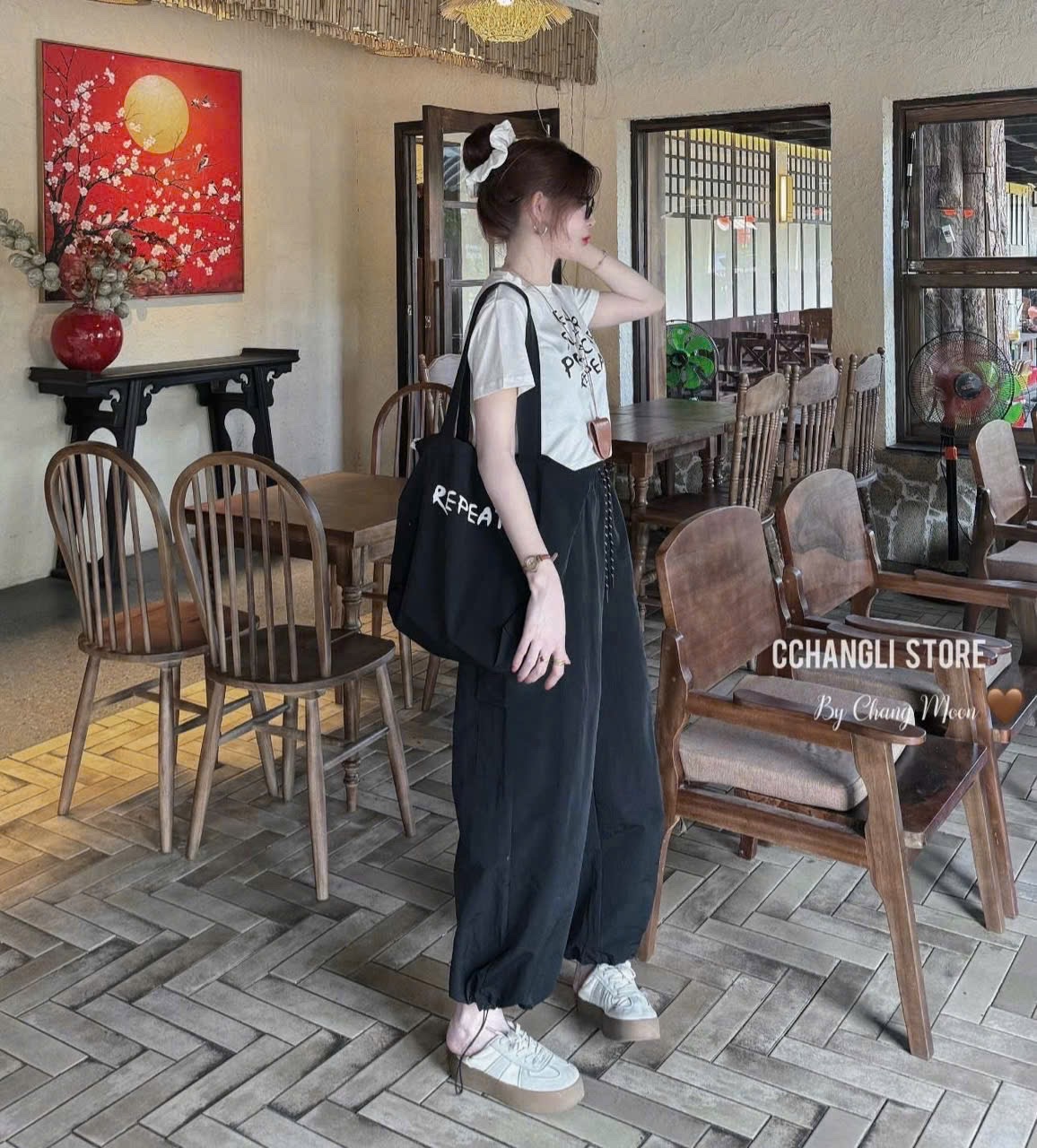 SÉT 3CT ÁO CỘC TRẮNG IN CHỮ MIX QUẦN BOM KÈM TÚI
