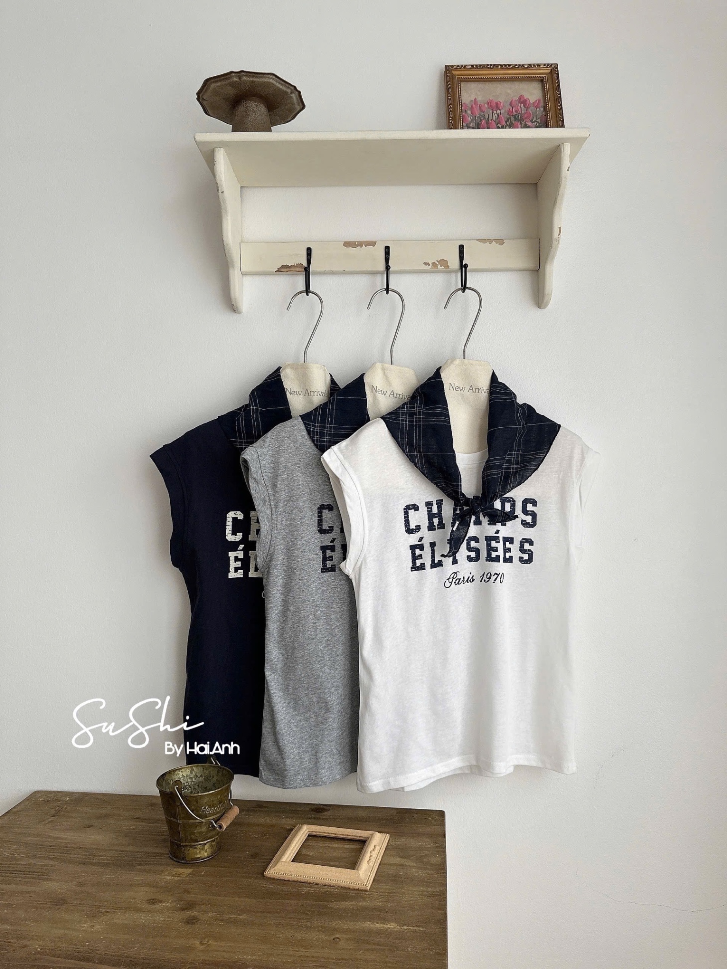 ÁO PULL CỘC TAY HẾN CHARM KÈM KHĂN QCCC