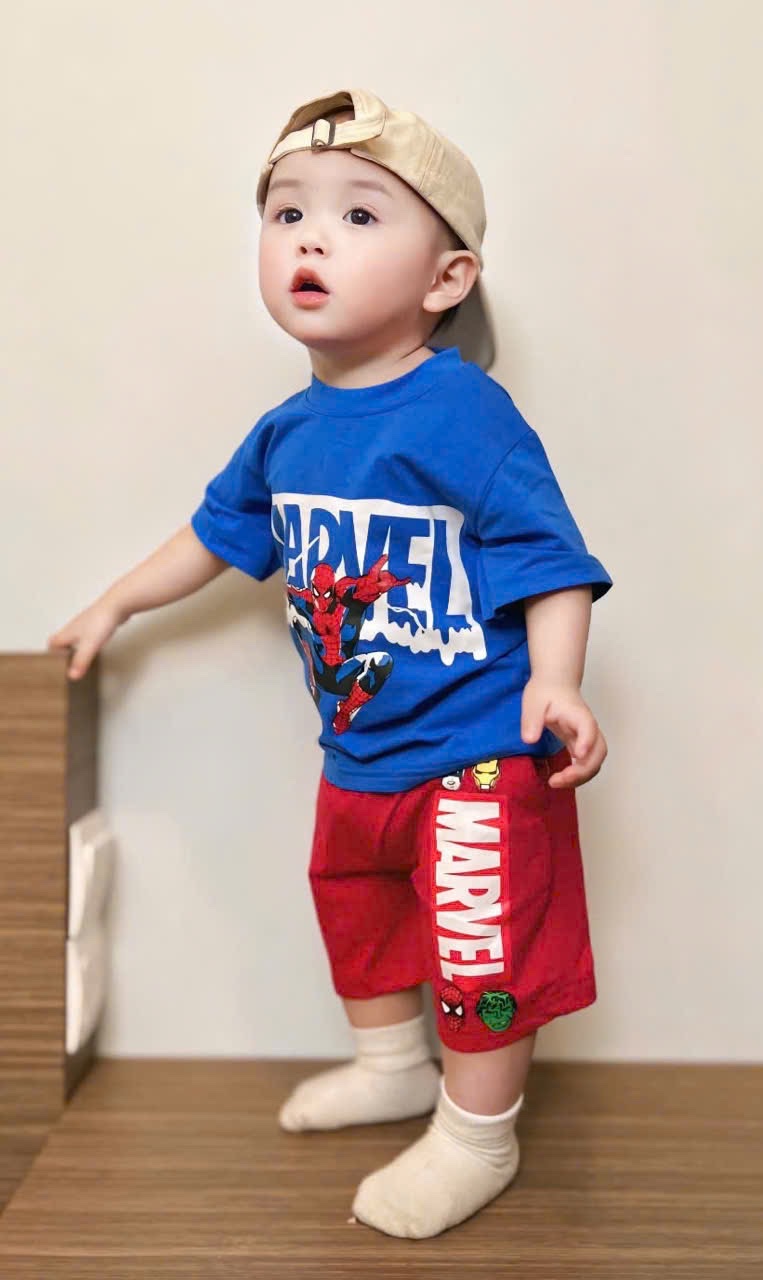 XẢ KHO SÉT 2 BỘ SIÊU NHÂN MAVEL TRẮNG XANH
