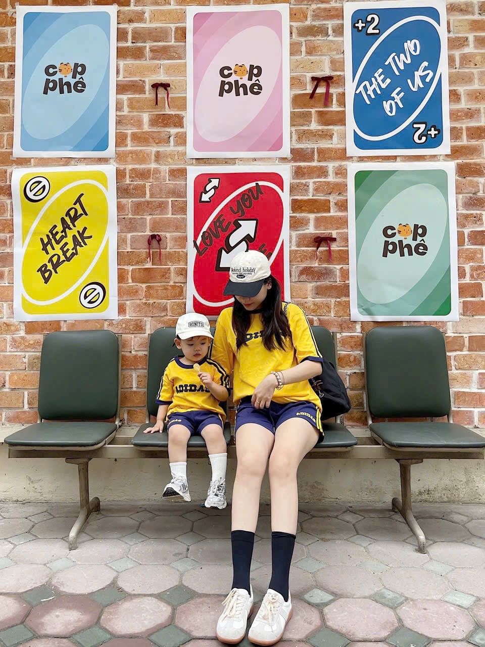 BỘ ĐÙI ĐÔI DAS VÀNG QUẦN THAN PHỐI SỌC