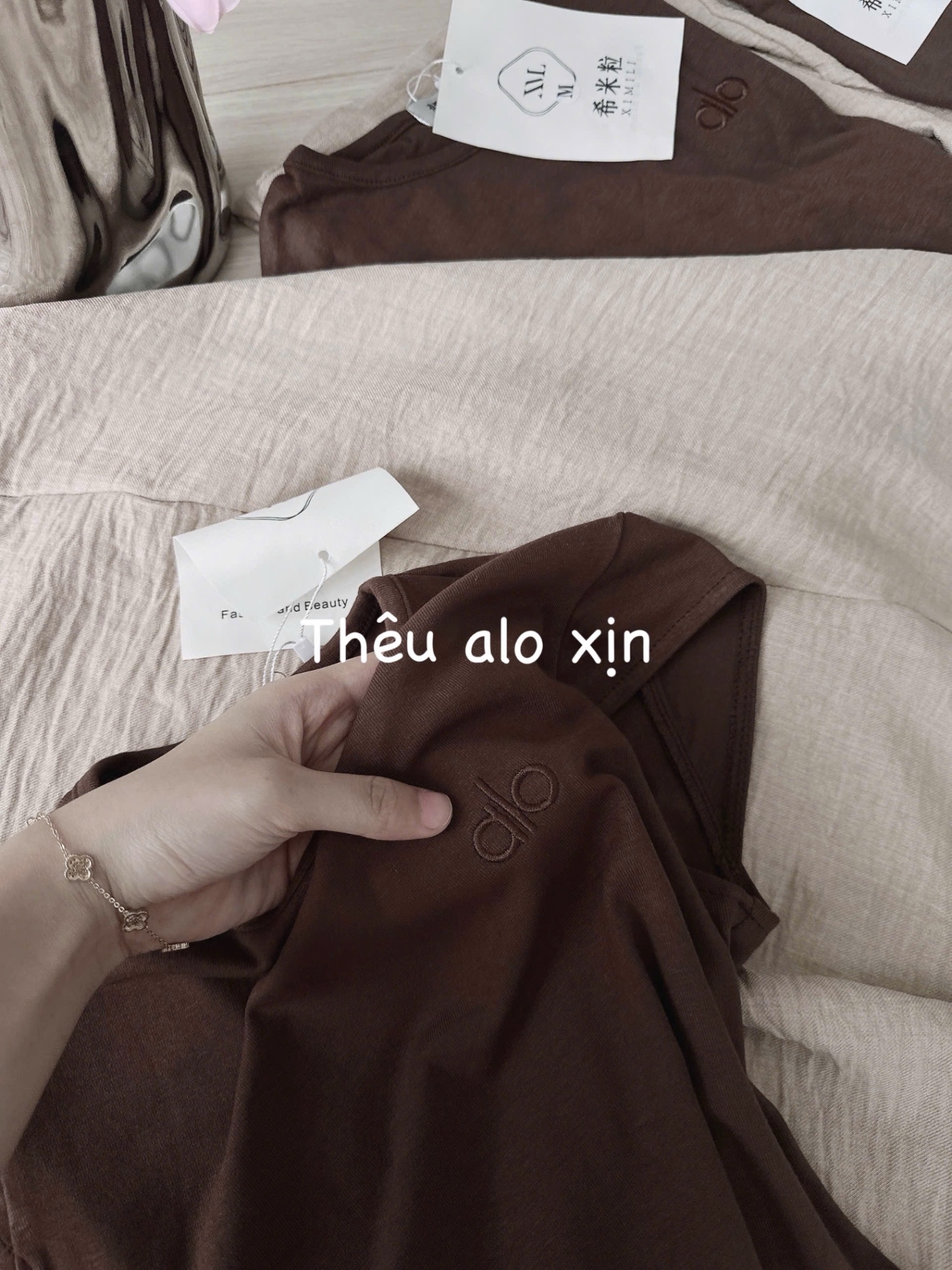 SET ÁO NÂU ALO RÚT LƯNH SAU MIX CV