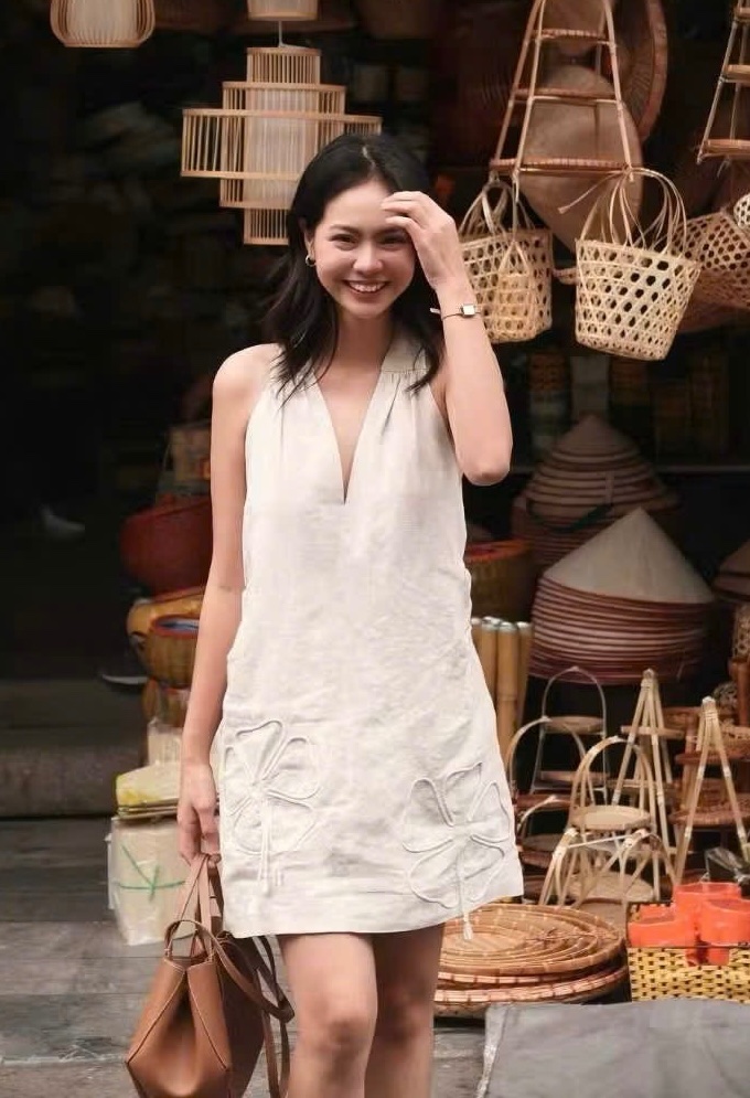 VÂY SUÔNG XN KẾT HOA NỔI 2 MÀU