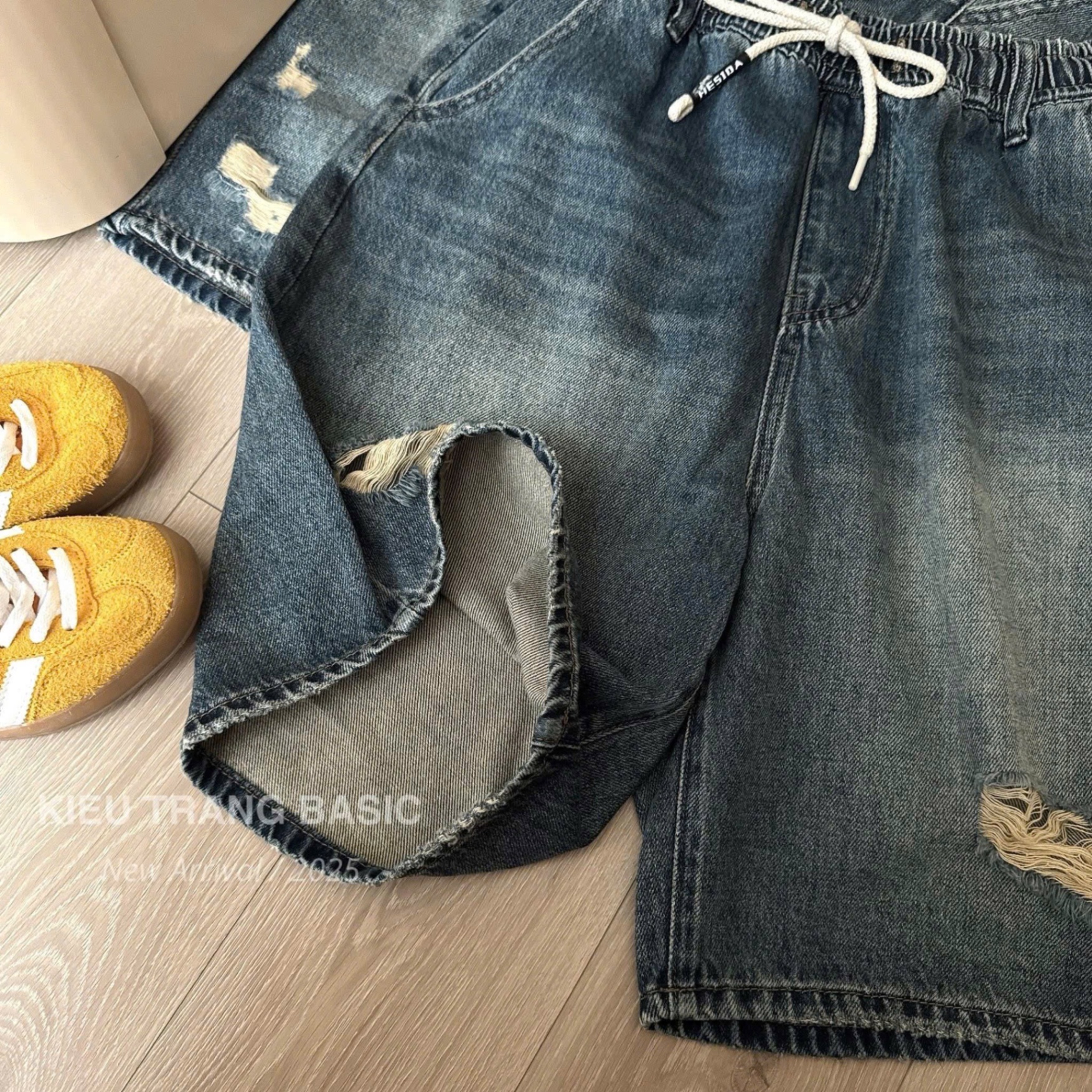 SET ÁO CỘC VÀNG QUẦN SHORT JEAN RACH