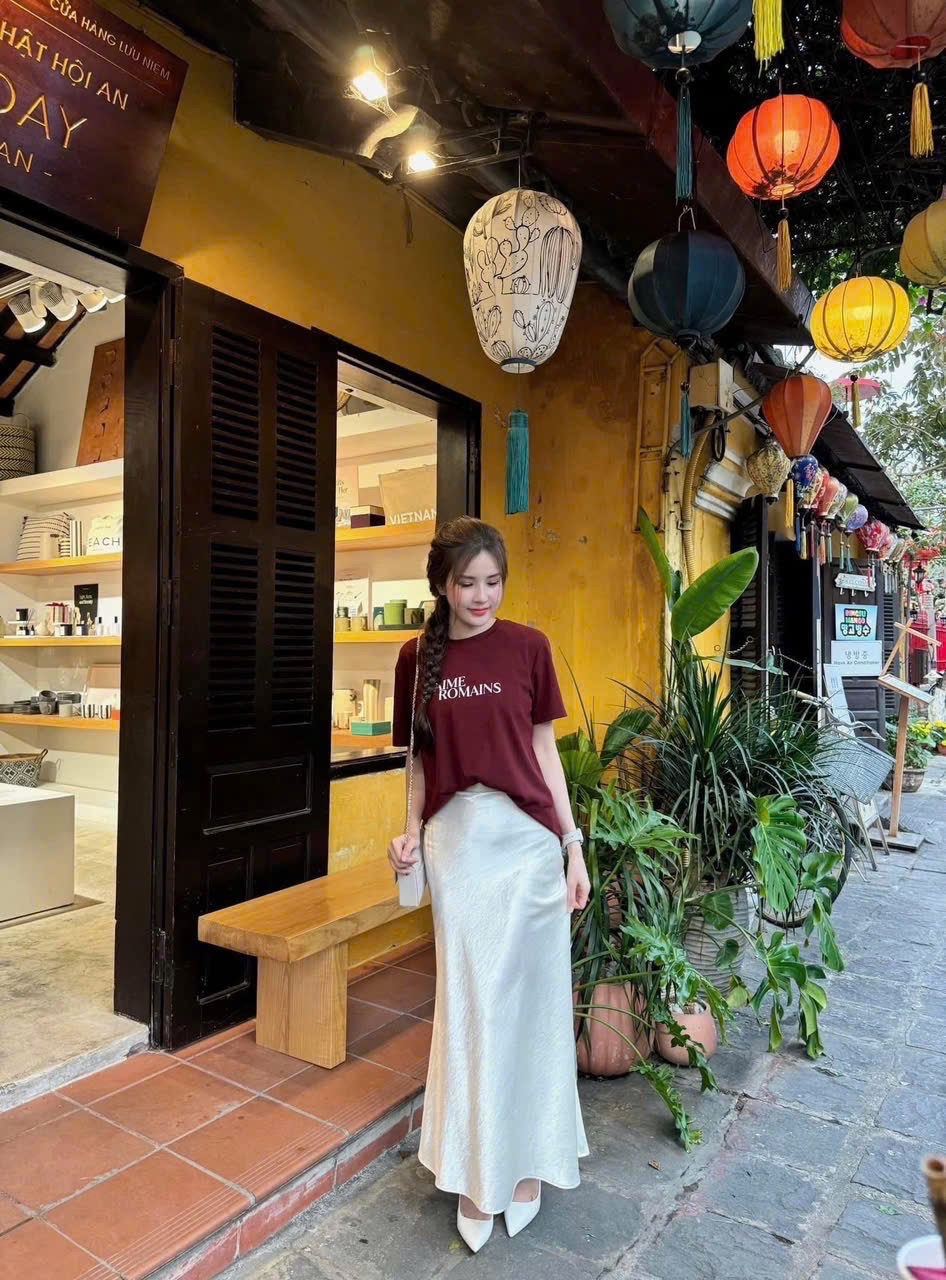 CHÂN VÁY LỤA ĐUÔI CÁ QCCC