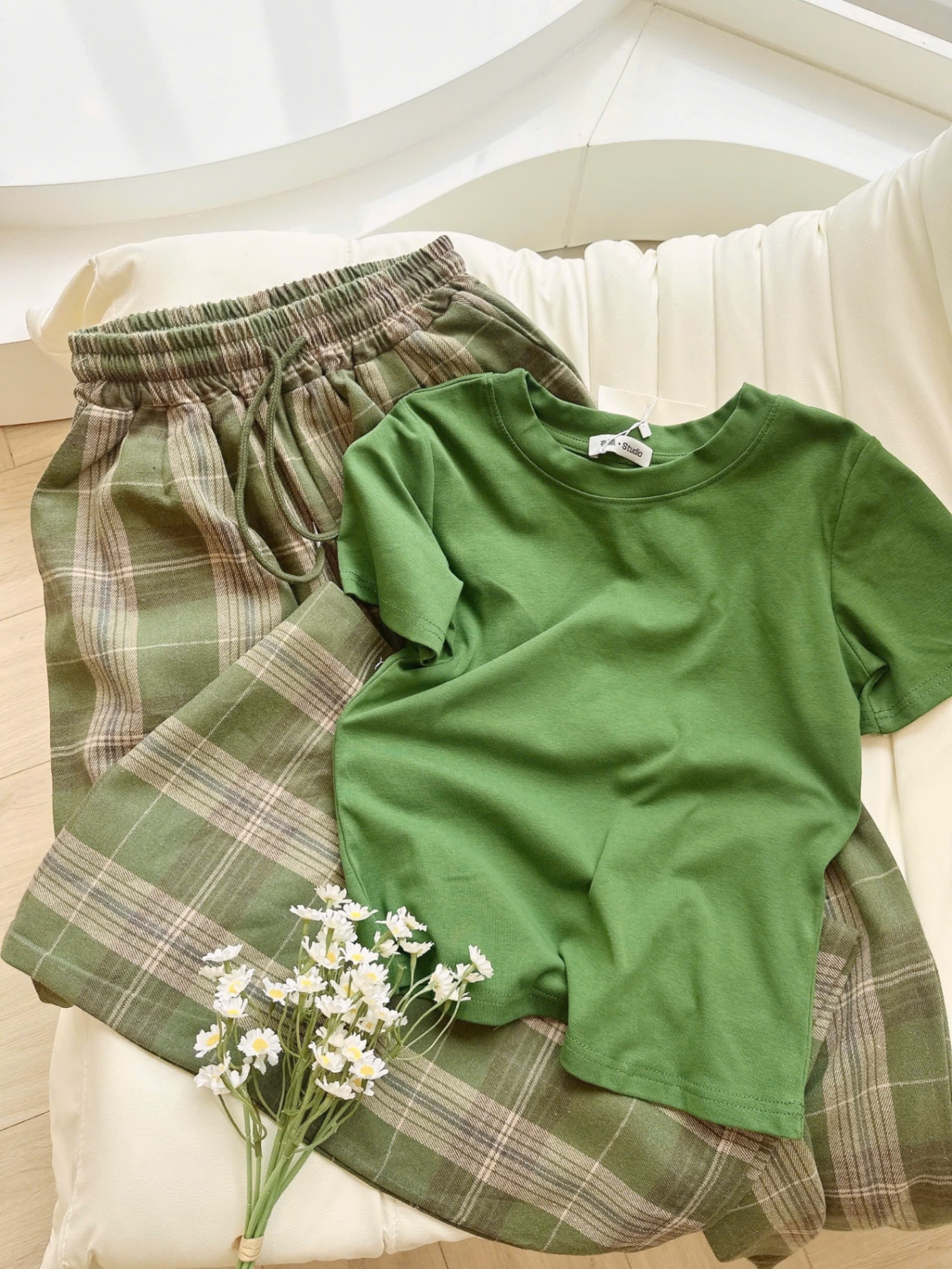 SET AO PULL CỘC MIX QUẦN KẺ XANH LA