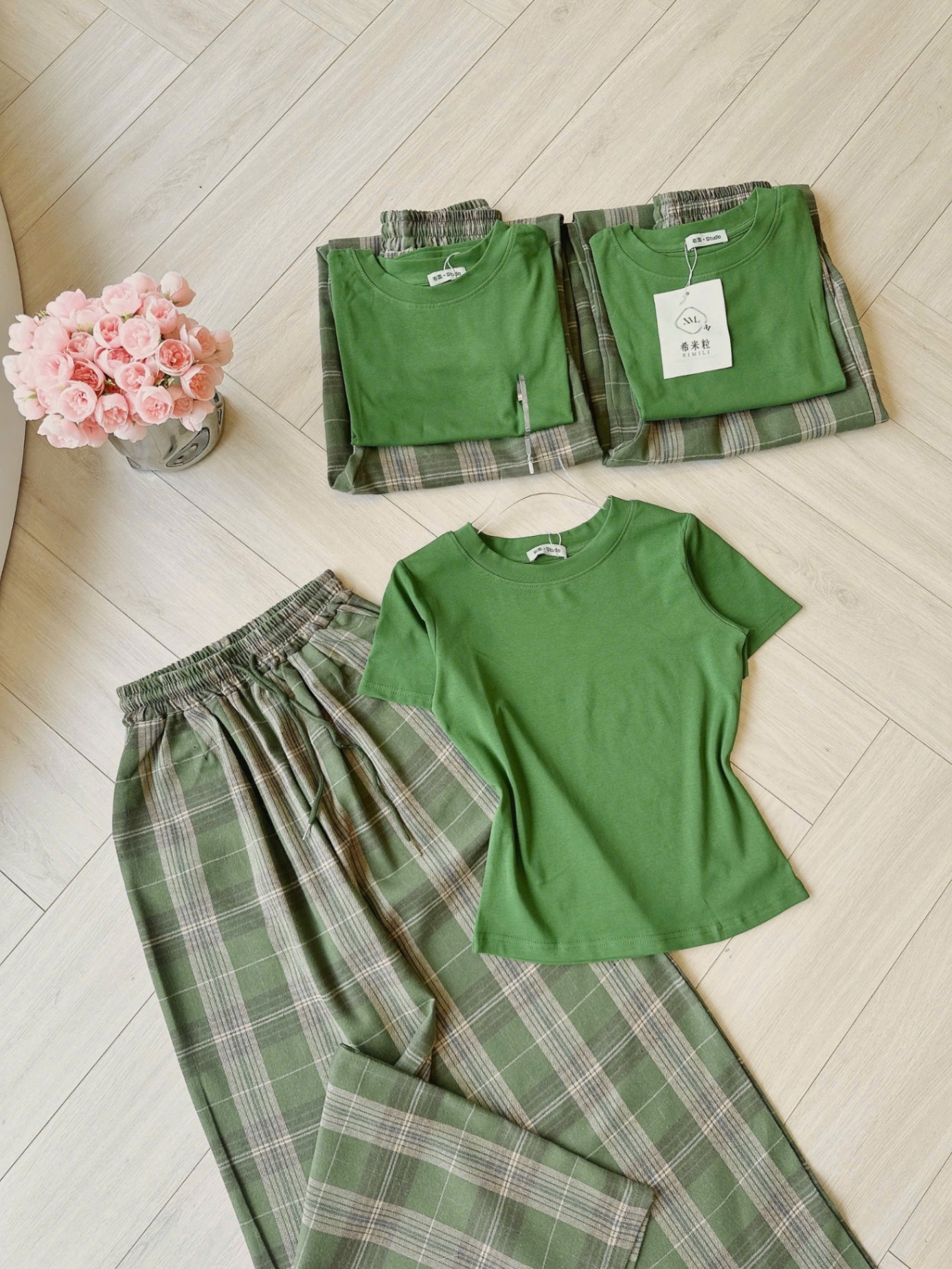SET AO PULL CỘC MIX QUẦN KẺ XANH LA