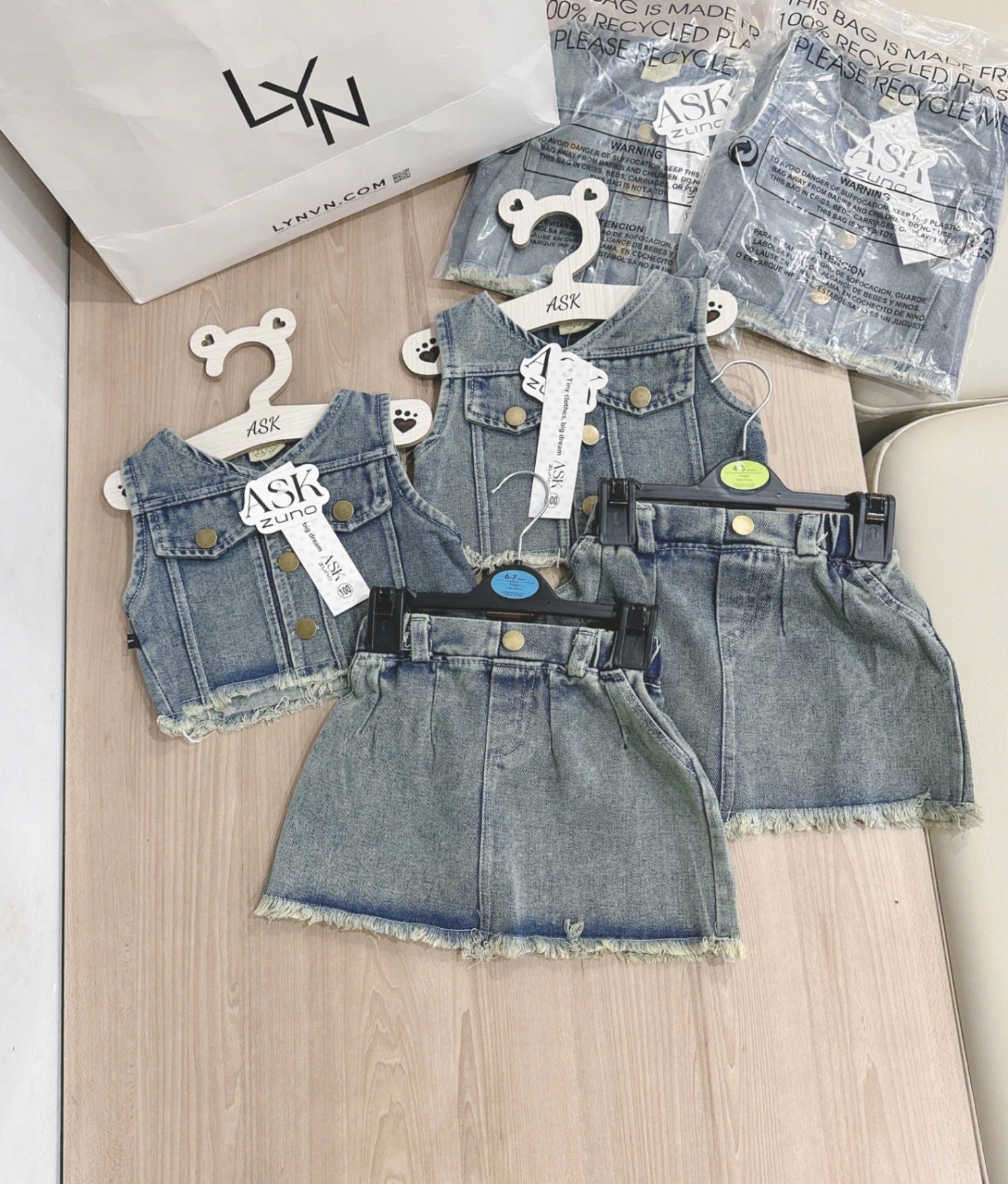 SET JEAN RÁCH TUA RUA BG