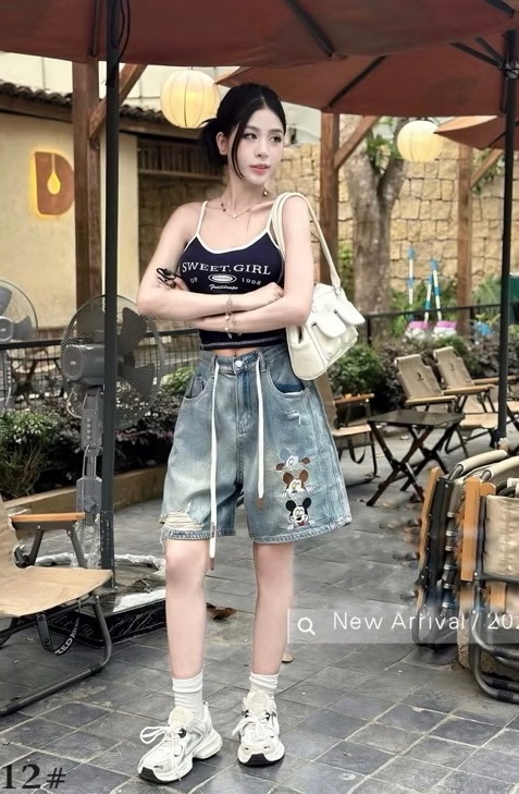 QUẦN SHORT JEAN XANH THÊU MICKY