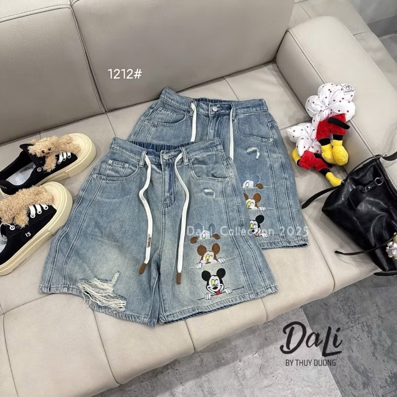 QUẦN SHORT JEAN XANH THÊU MICKY