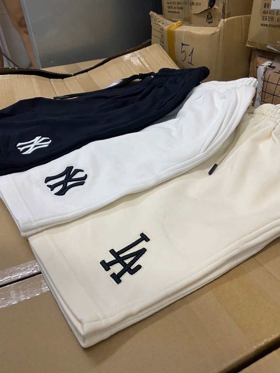 Hàng nhà máy - QUẦN SHORT MLB XUẤT DƯ CHO NAM