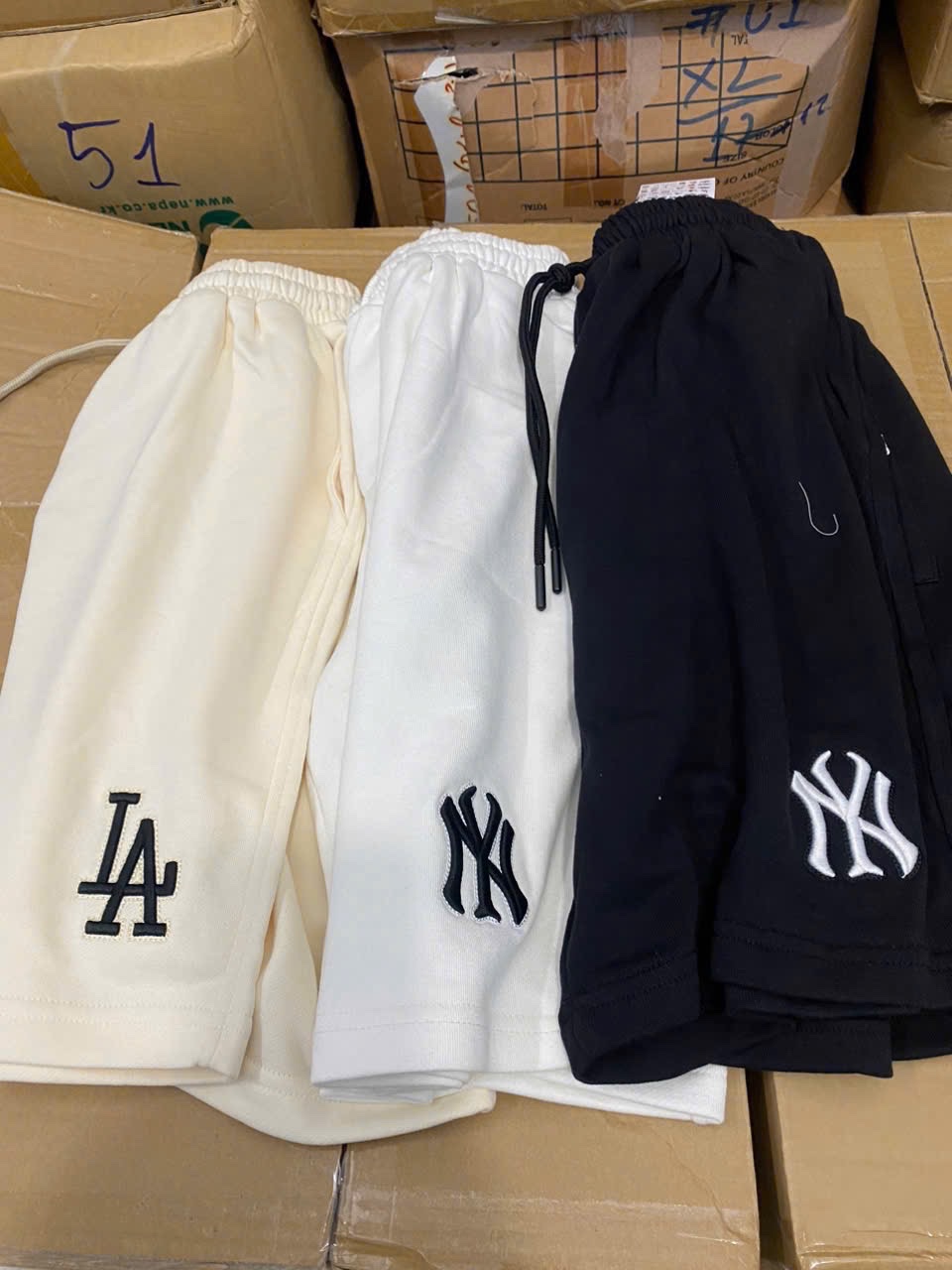 Hàng nhà máy - QUẦN SHORT MLB XUẤT DƯ CHO NAM