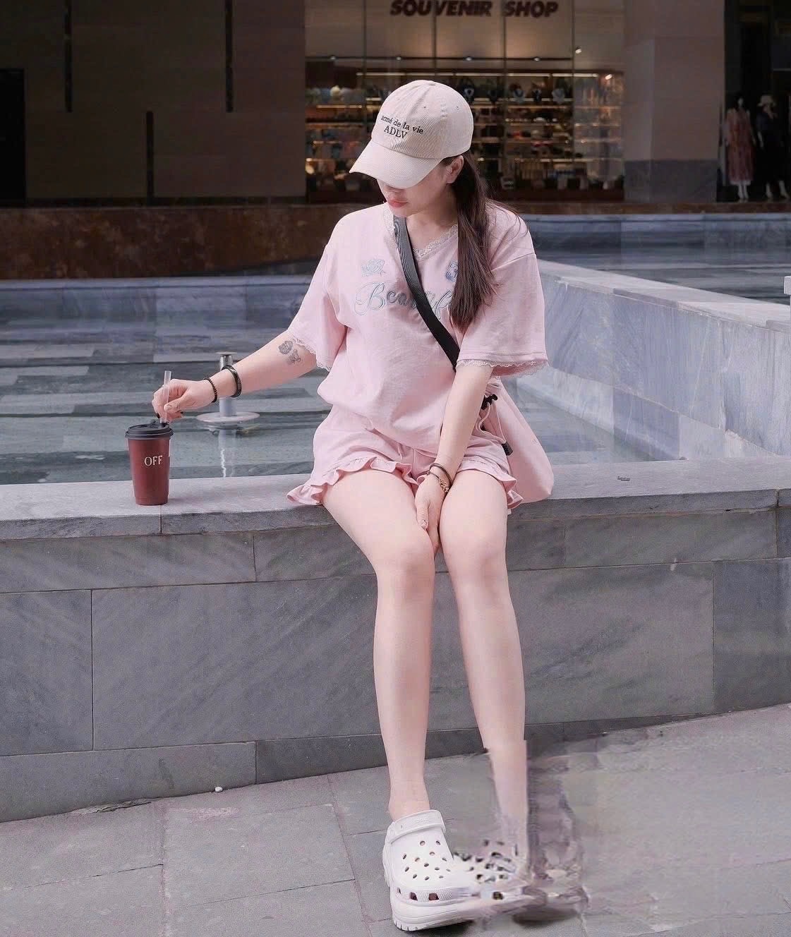 BỘ ĐÙI HỒNG CỔ TIM THÊU CỔ REN BEAUTI