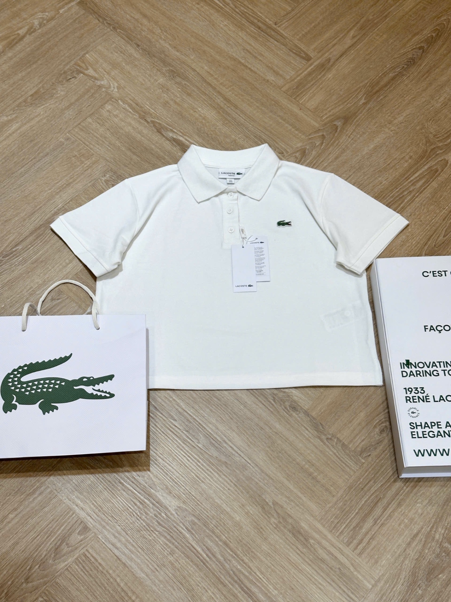 Hàng nhà máy ÁO POLO TRẮNG CÁ SẤU XANH XUẤT DƯ