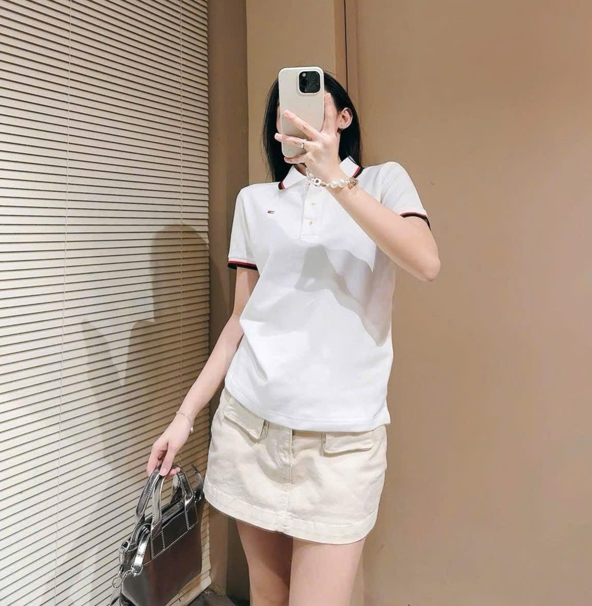 Hang nhà máy - ÁO POLO CỘC TRẮNG TOMY CỔ VIỀN ĐỎ ĐEN