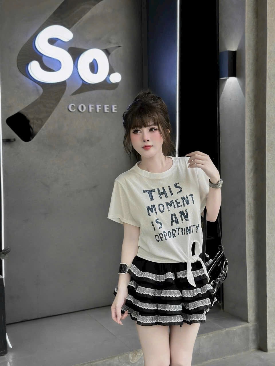 ÁO PULL CỘC BUỘC DÂY MOMENT QCCC