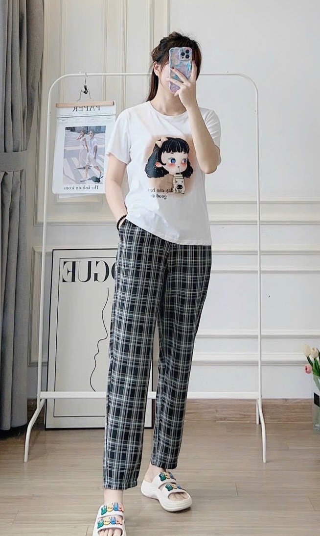 XẢ KHO BỘ CỘC CÔ GÁI QUẦN KẺ TRẮNG ĐỎ HỒNG