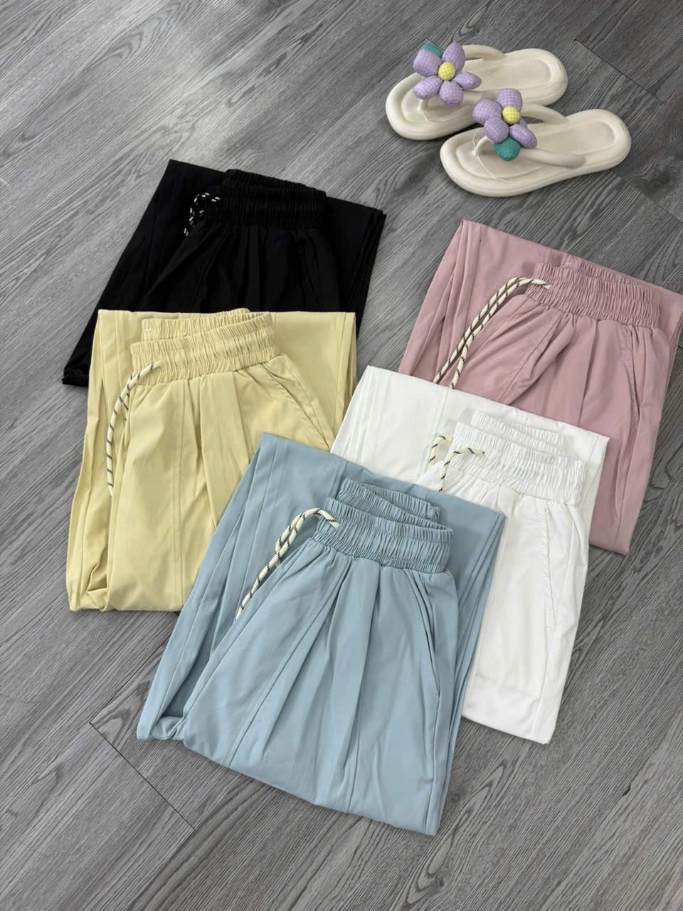 QUẦN BAGGY KAKI DÁNG RỘNG