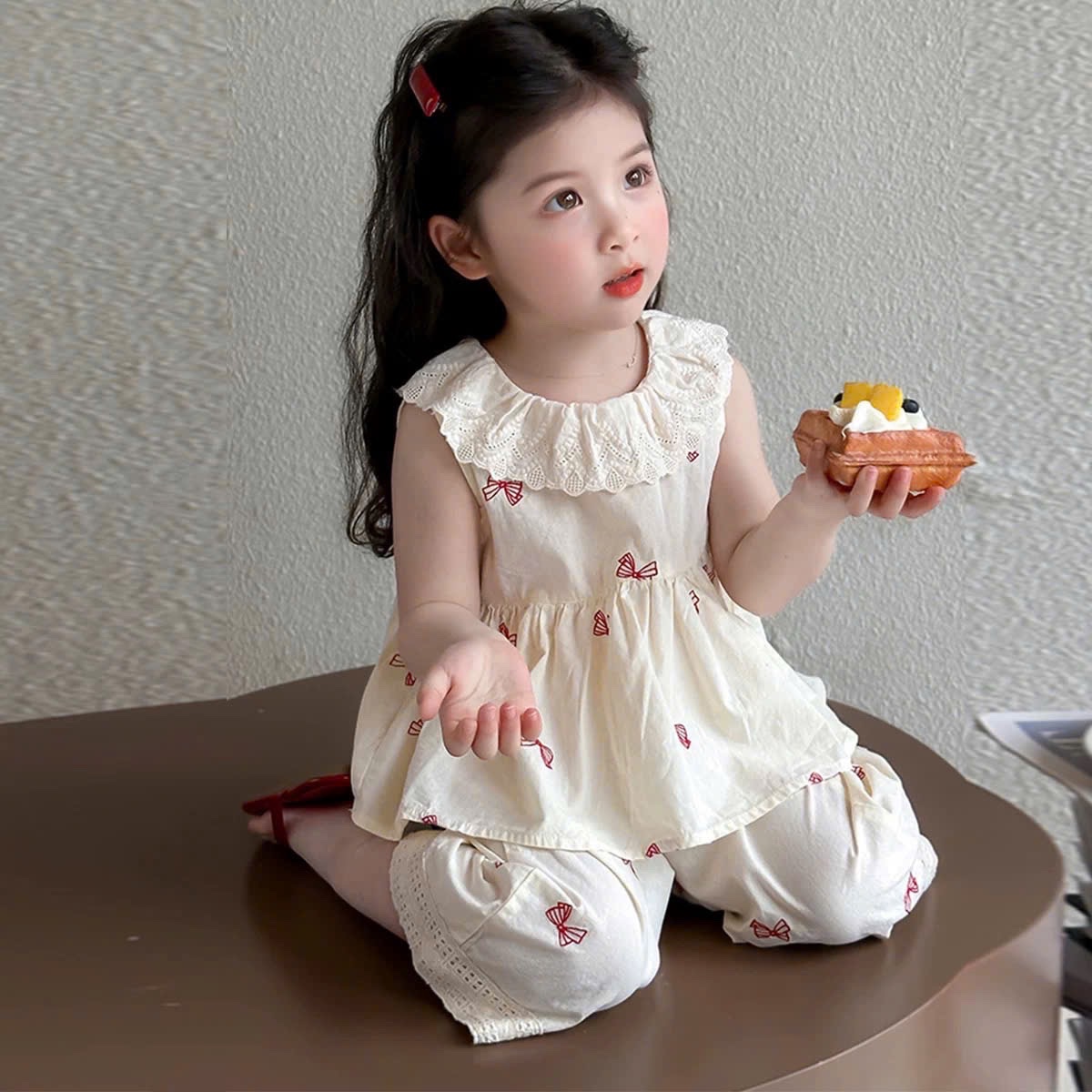 BỘ BBD TRẮNG HÌNH NƠ QUẦN SUÔNG PHỐI REN