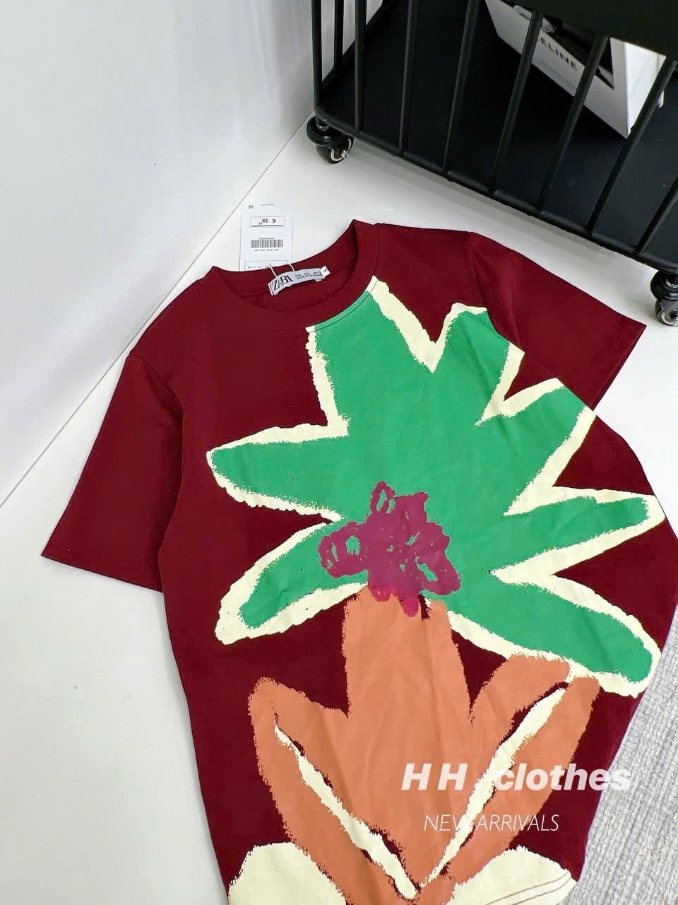 ÁO PULL CỘC ĐỎ HÌNH LÁ