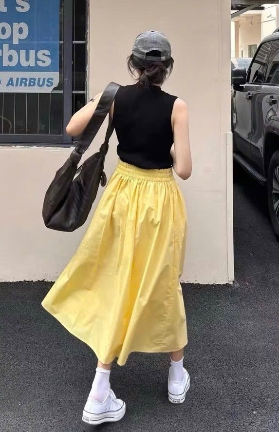 SET ÁO ĐEN MIX CV MIDI MÀU VÀNG