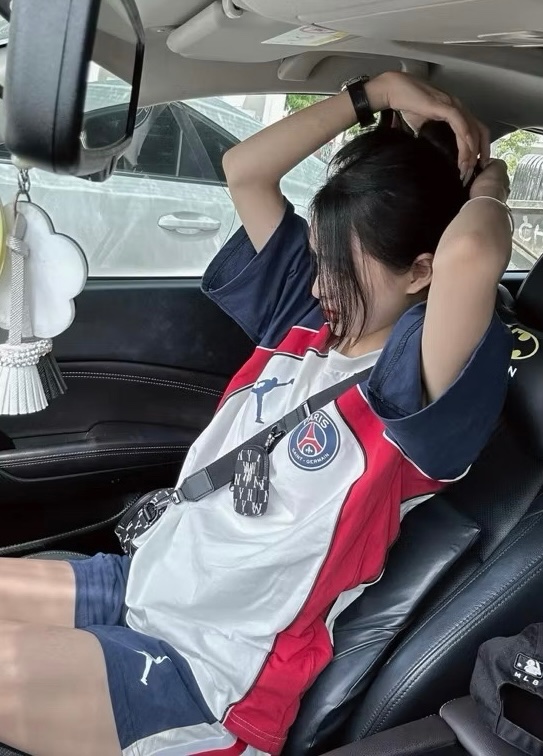 XA KHO BỘ ĐÙI TRẮNG PHỐI THAN PARIS