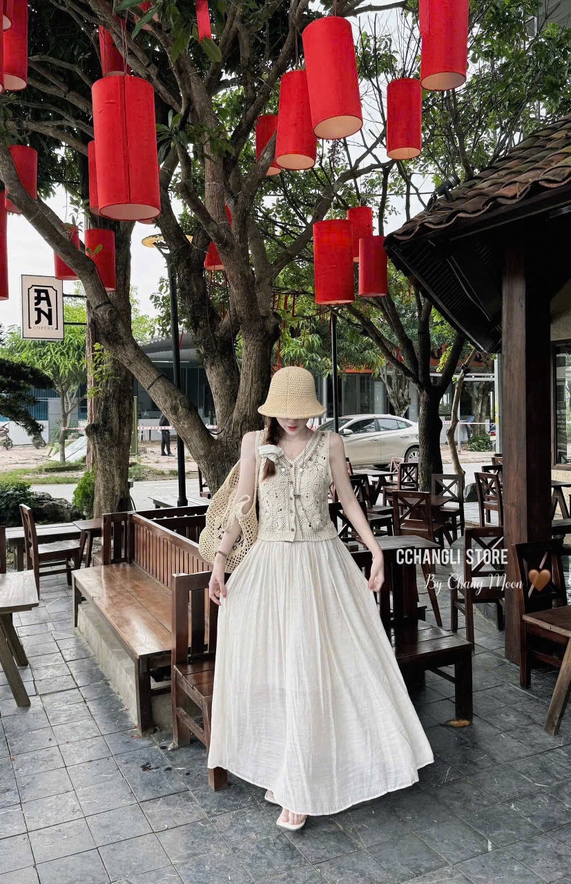 ÁO REN ĐÍNH CƯỜM HOT QC