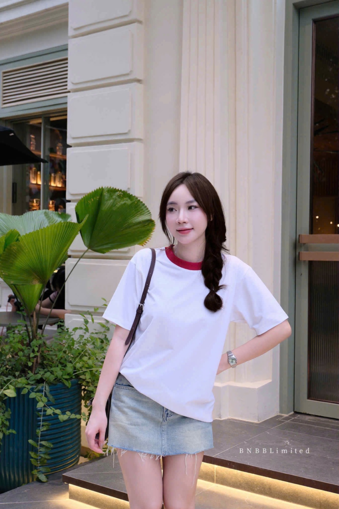 ÁO PULL CỘC TRẮNG BNBB PHỐI VIỀN ĐỎ