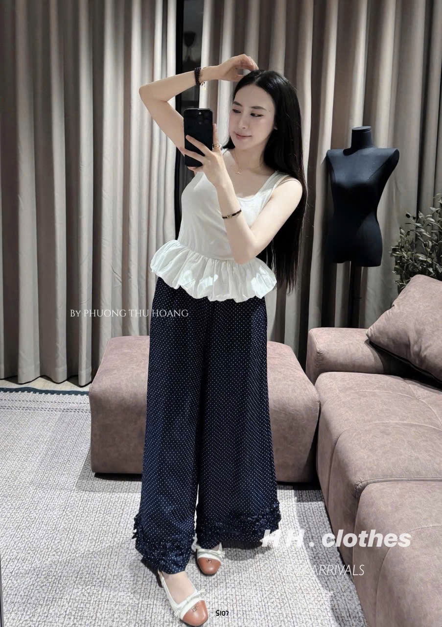 SET ÁO PELUM TRẮNG CỔ VUÔNG QUẦN BI