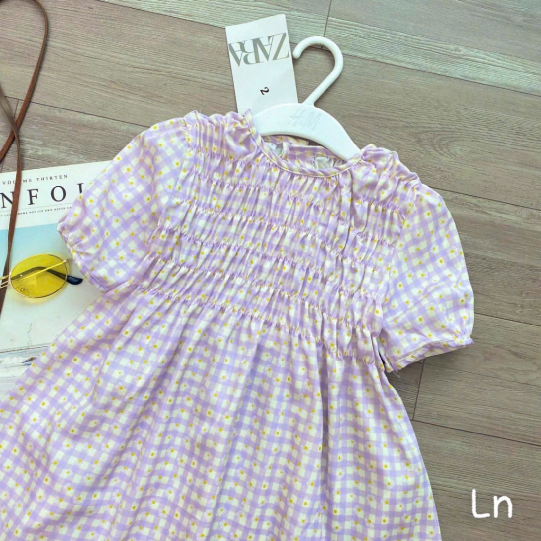 XẢ KHO VÁY ZARA TIM HOA RÚM NGỰC