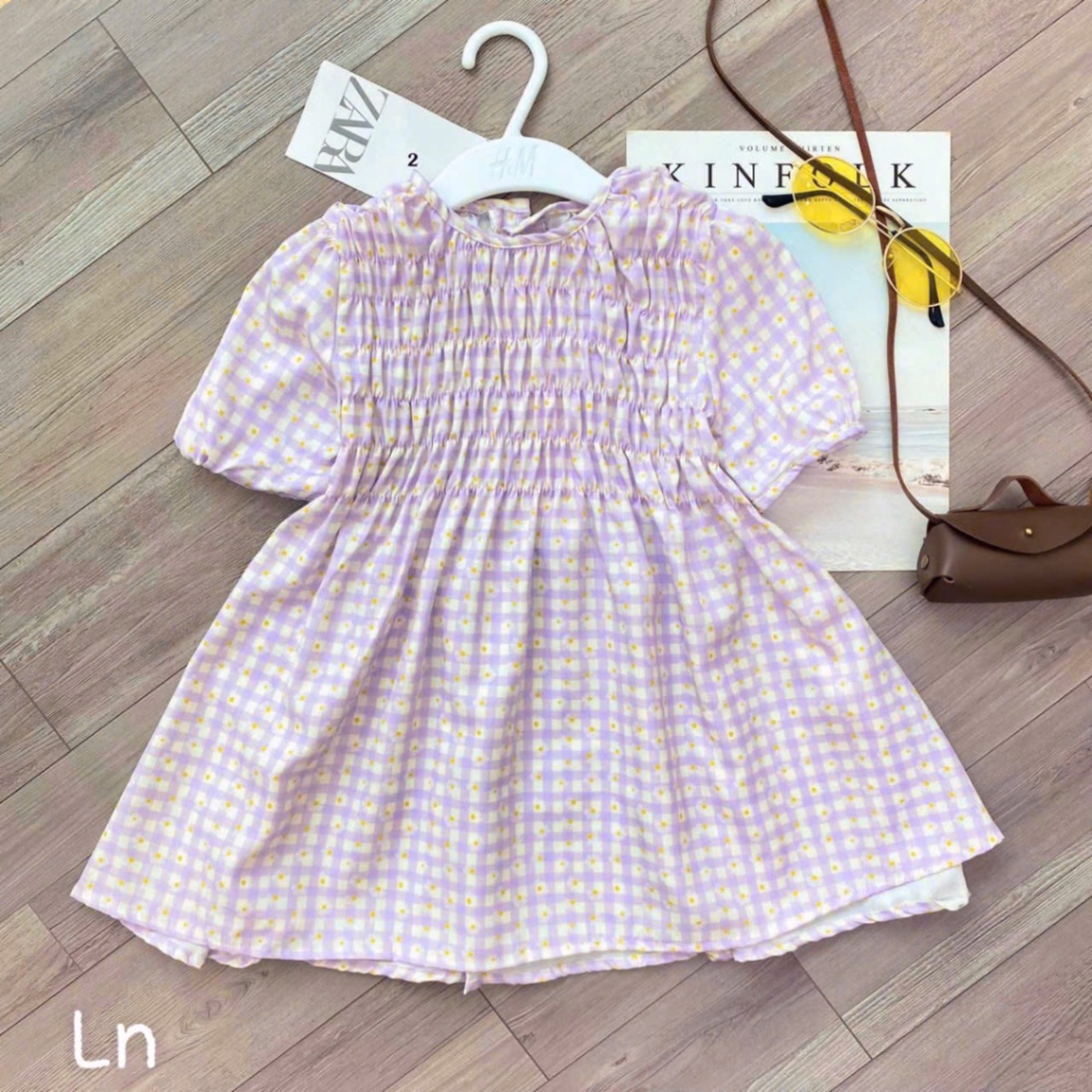XẢ KHO VÁY ZARA TIM HOA RÚM NGỰC
