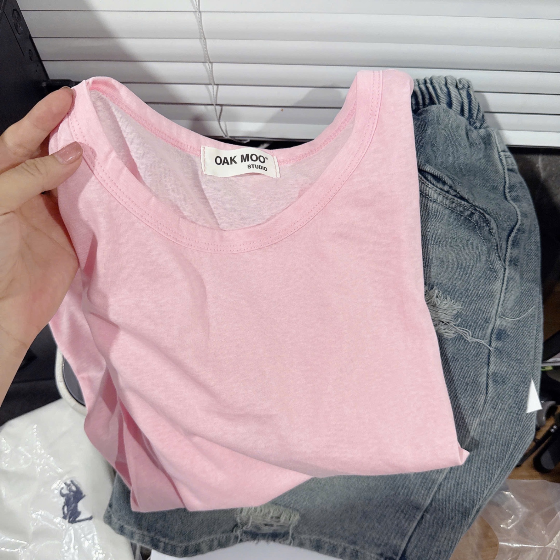 SET AO HỒNG CỘC CỔ TIM MIX QUẦN JEAN