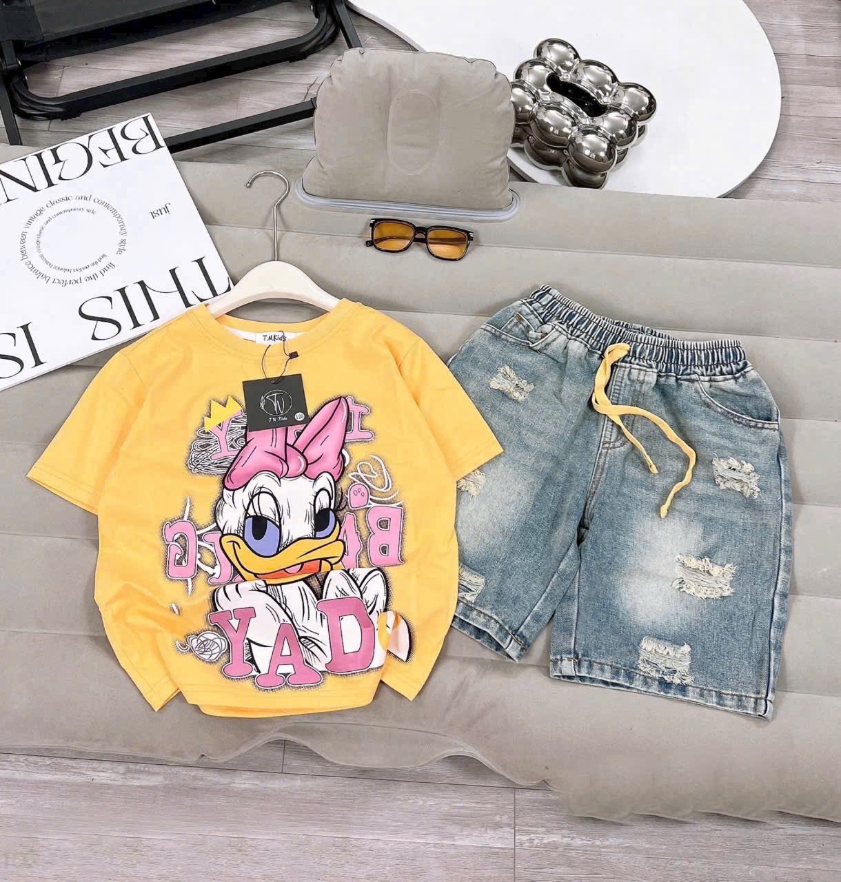 BỘ ĐÙI VỊT DONAL QUẦN JEAN BG