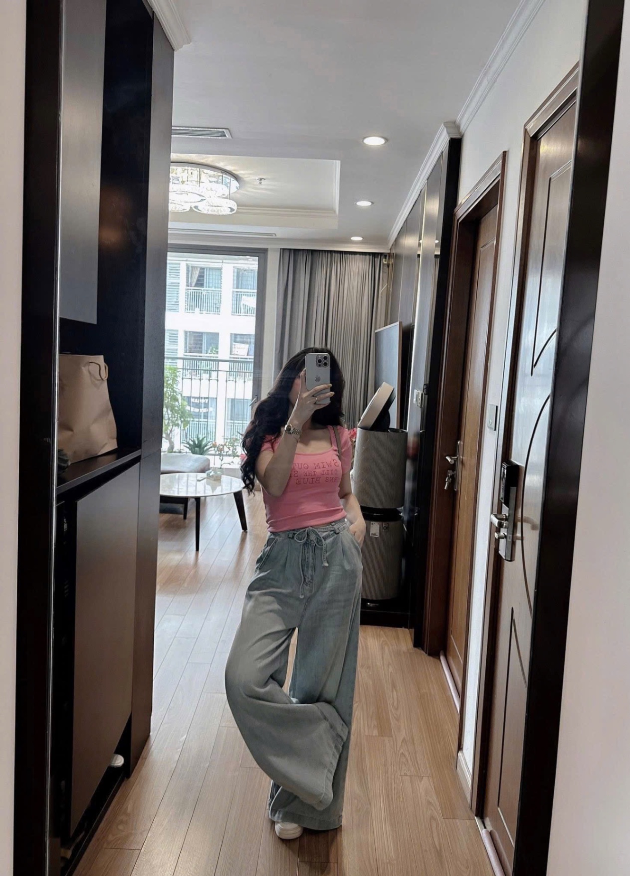 SÉT ÁO HỒNG CỘC TAY SWIM QUẦN JEAN