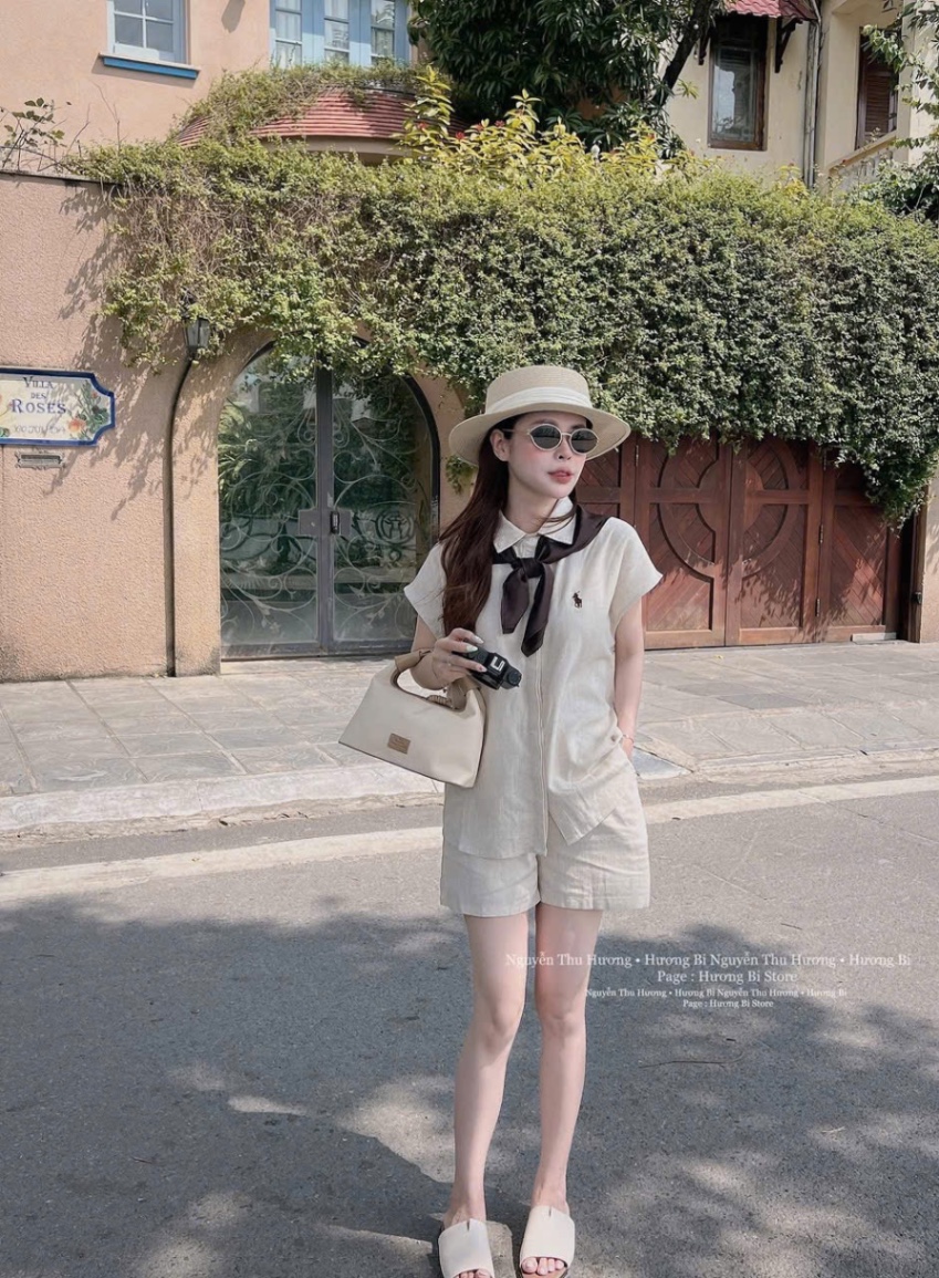 BỘ ĐŨI LIEN BE KÈM KHĂN THÊU NGUA