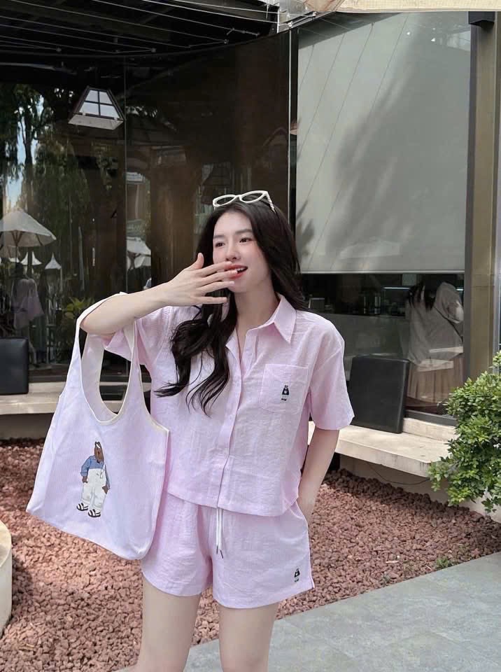 BỘ ĐÙI KẺ SƠ MI HÌNH GẤU KÈM TÚI